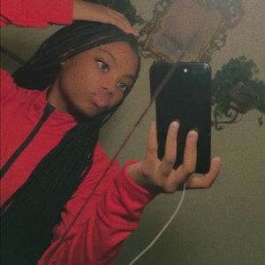 Meet your Posher, Lisha